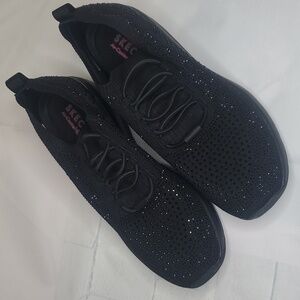 Women shoes Skechers slip on